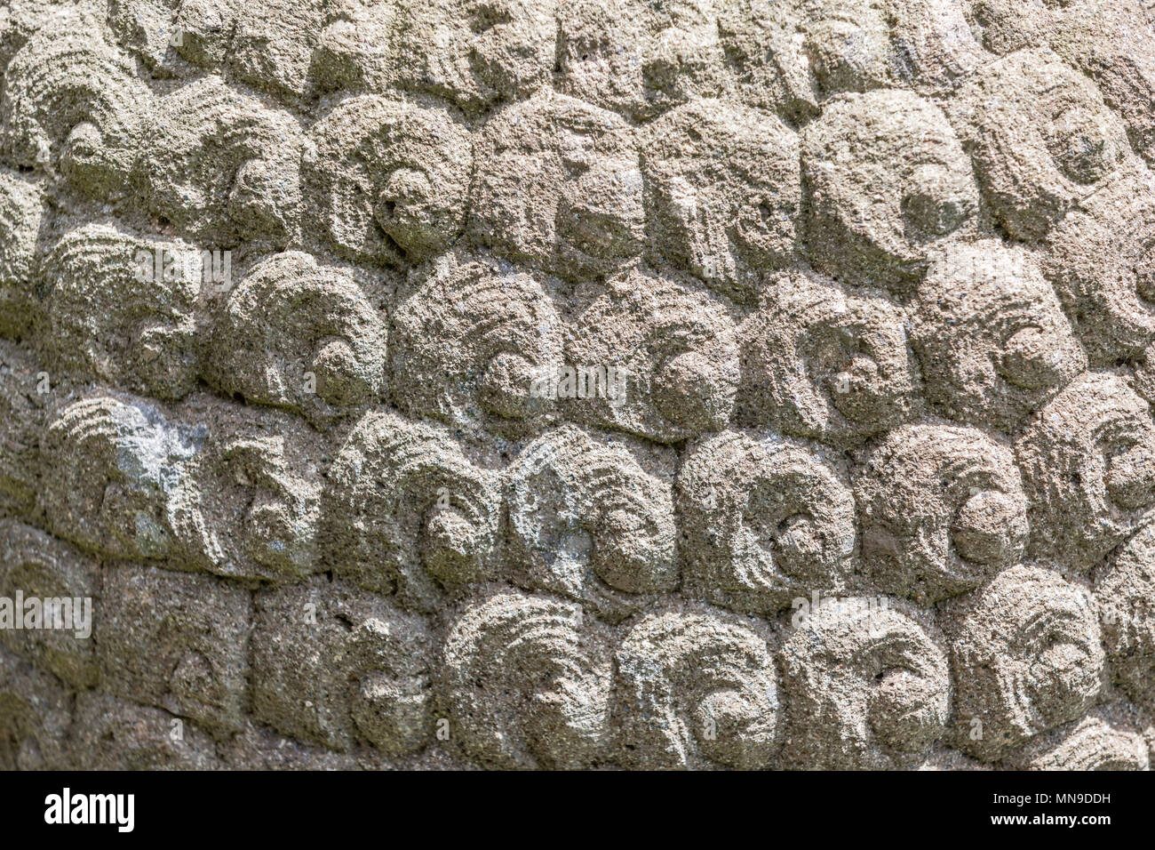 Dettaglio di una pietra scolpita la testa Foto Stock