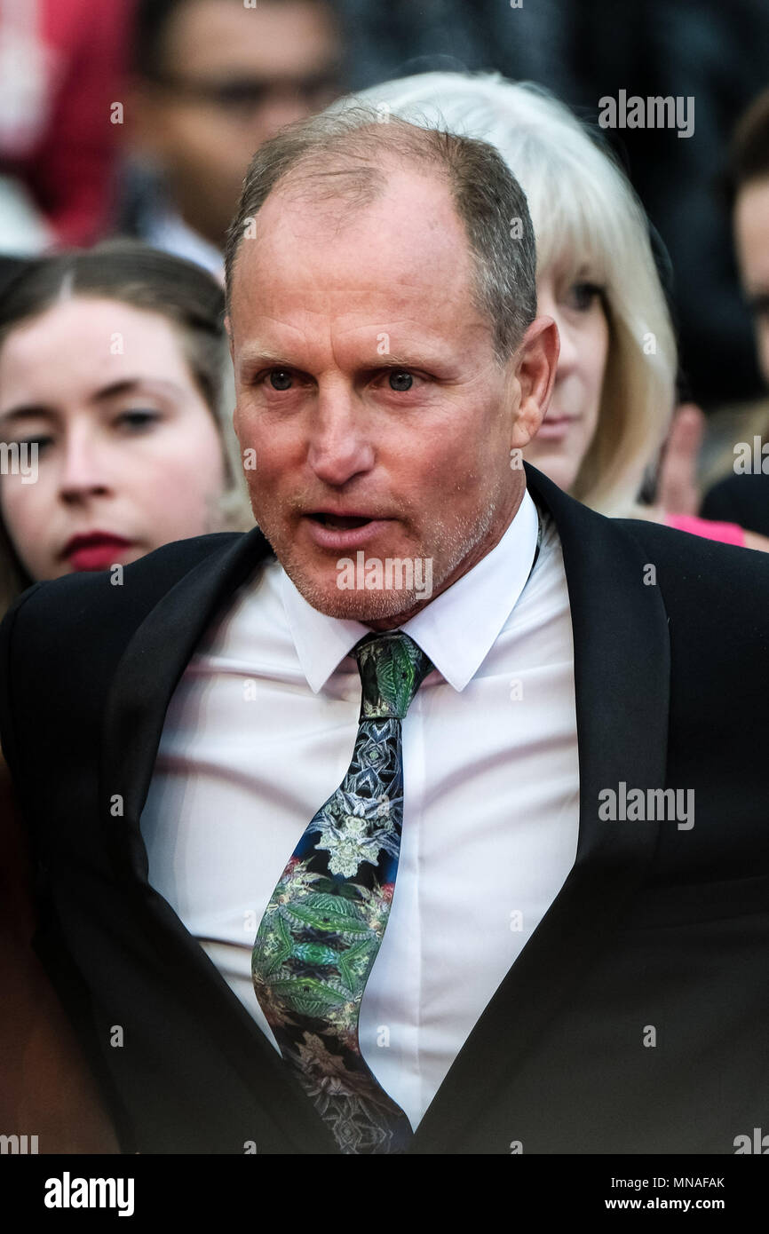 Cannes, Francia. Il 15 maggio 2018. Woody Harrelson su 'Solo : una Star Wars Storia " Tappeto Rosso martedì 15 maggio 2018 come parte della settantunesima International Cannes Film Festival tenutosi presso il Palais des Festivals, Cannes. Nella foto: Woody Harrelson. Foto di Julie Edwards. Credito: Julie Edwards/Alamy Live News Foto Stock