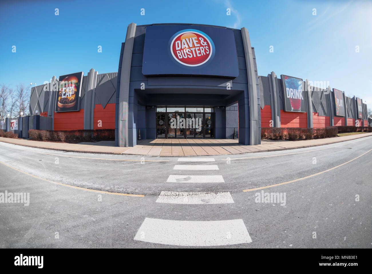 Dave & Buster's- sport-bar-impostazione di stile per American food & giochi arcade, Philadelphia, PA, Stati Uniti d'America Foto Stock