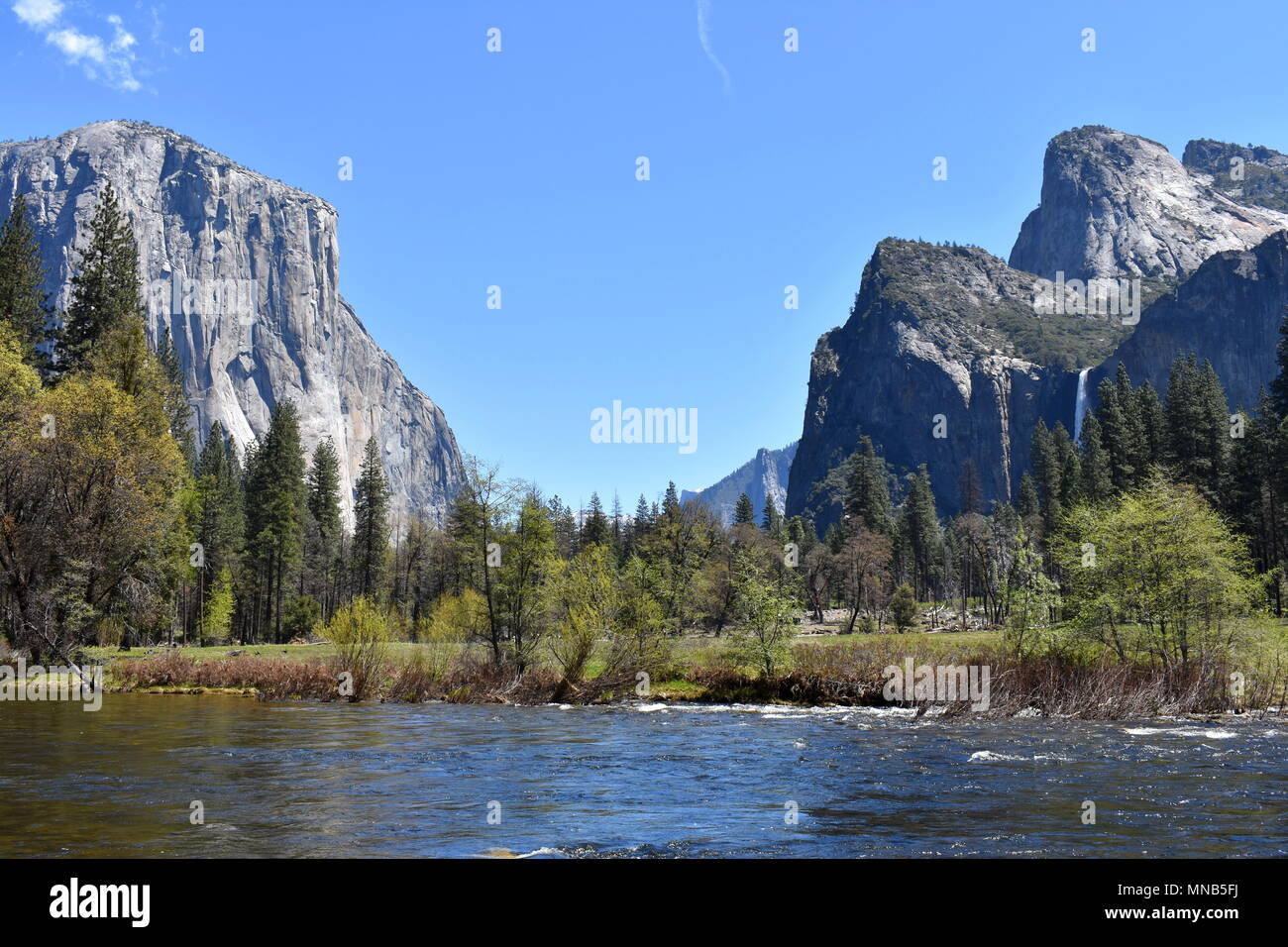 Yosemite Valley visto dalla vista della valle, il Parco Nazionale Yosemite in California Foto Stock