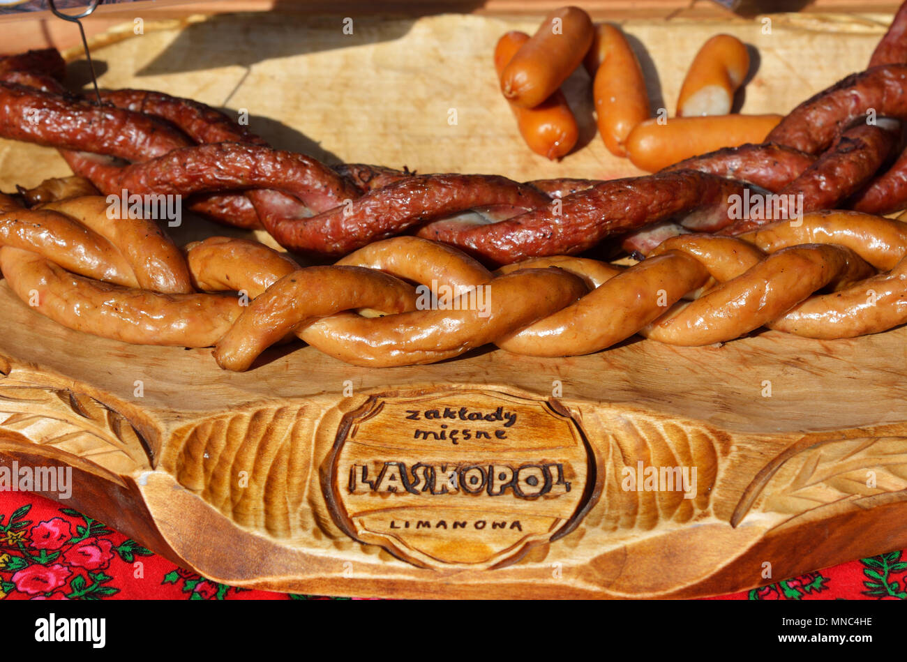 Salsicce polacca (kielbasa). Cracovia in Polonia Foto Stock