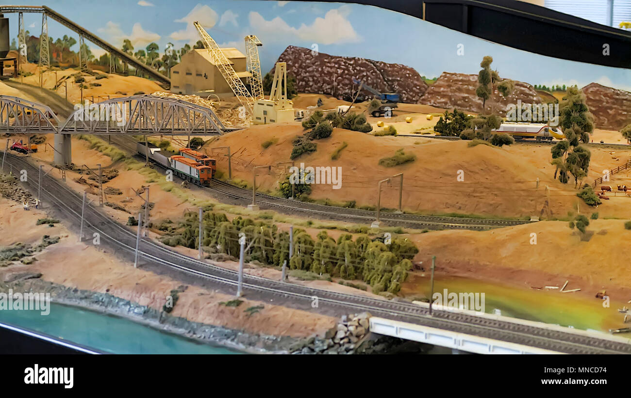 Piccola sezione di un enorme modello ferroviario. Maintaintened da volontari il modello è in perfette condizioni Foto Stock