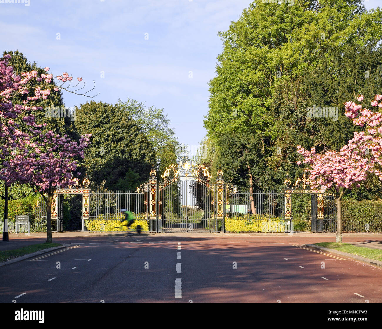 Queen Mary's Gate. Londra i punti di riferimento iconici, Londra, Regno Unito. Architetto: n/a, 2011. Foto Stock