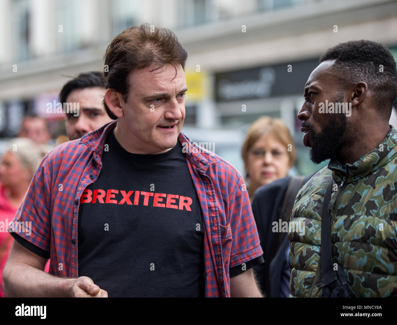 Un pubblico di oltre mille persone frequentano il lancio nazionale della campagna per un voto popolare sul finale Brexit trattativa, sala da ballo elettrico, Camden, London, Regno Unito. Dotato di: atmosfera, vista in cui: London, England, Regno Unito quando: 15 Apr 2018 Credit: Wheatley/WENN Foto Stock