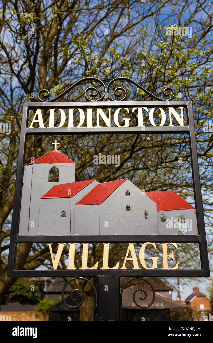 Segno di villaggio, Addington villaggio nel sud est di Londra, London Borough of Croydon, Regno Unito Foto Stock