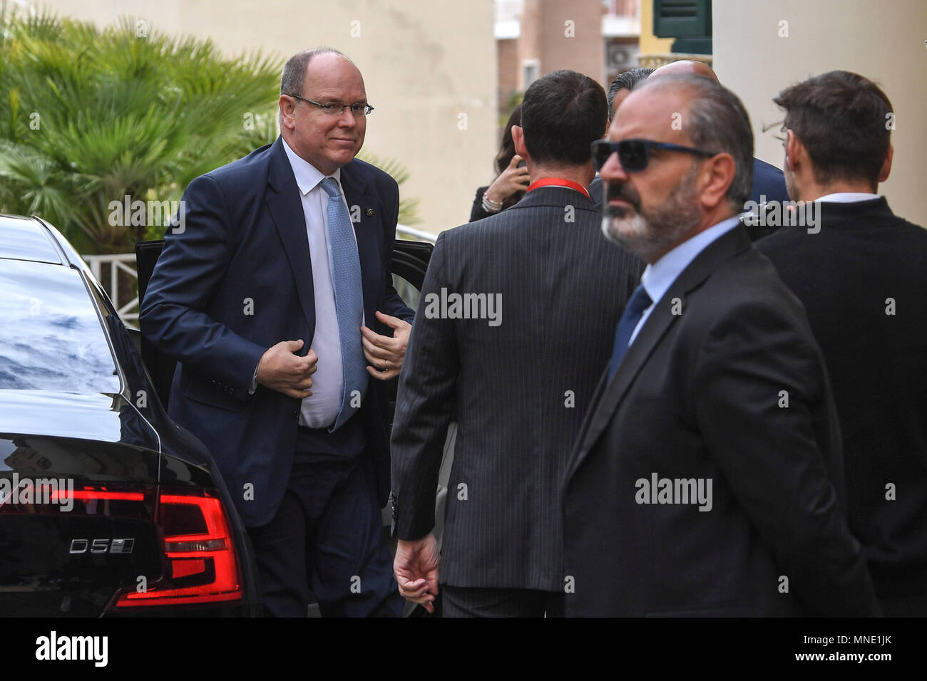Napoli, Italia. 16 maggio 2018. Cerimonia di premiazione per la laurea honoris causa in Scienze e Tecniche della navigazione dell'Università degli Studi di Napoli Parthenope in SAS Alberto II principe di Monaco. Napoli 16/05/2018 - Napoli, Italia Credit: Indipendente Photo Agency Srl/Alamy Live News Foto Stock