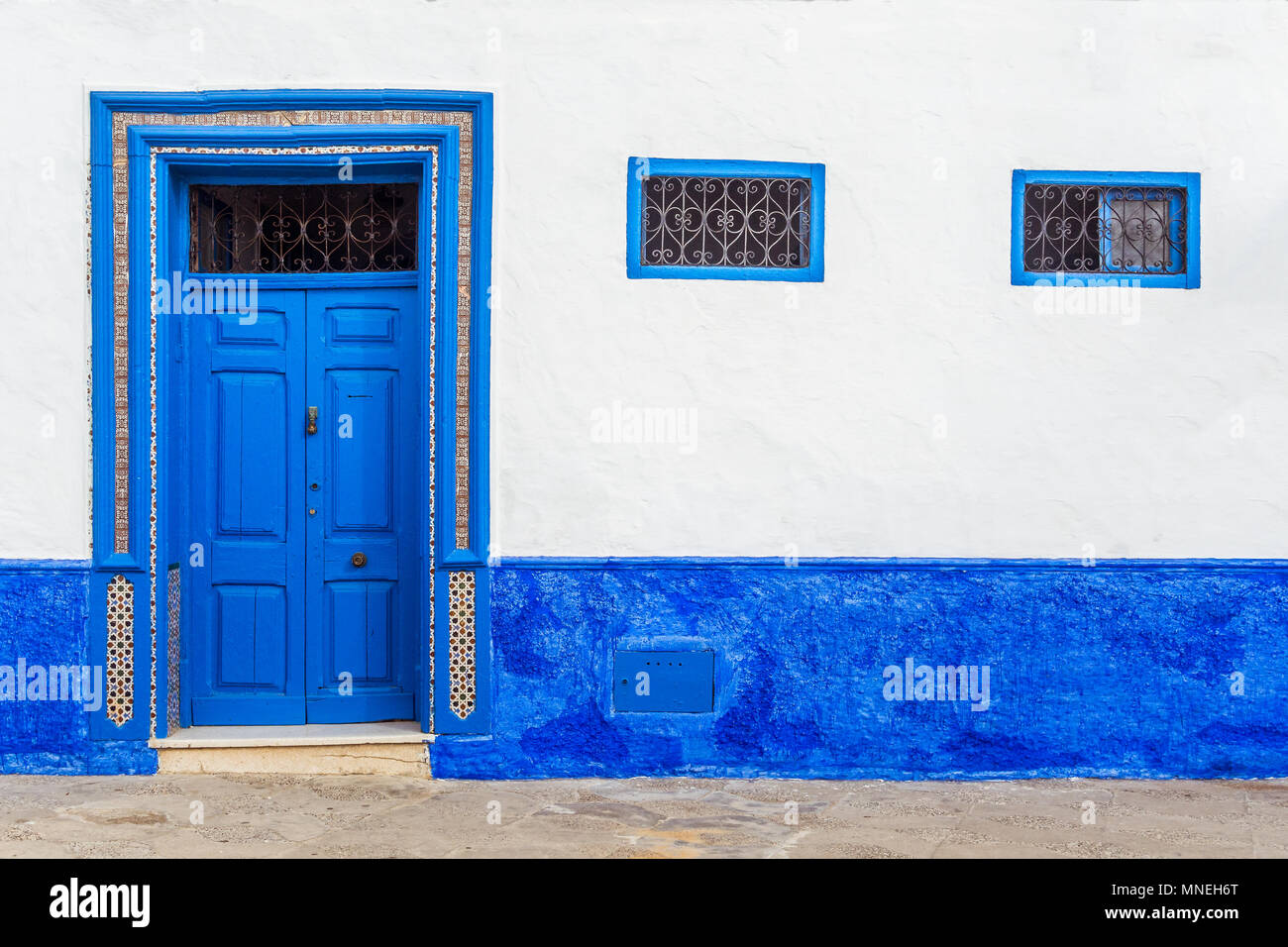 Porta marocchina nella Medina di Asilah, Marocco Foto Stock