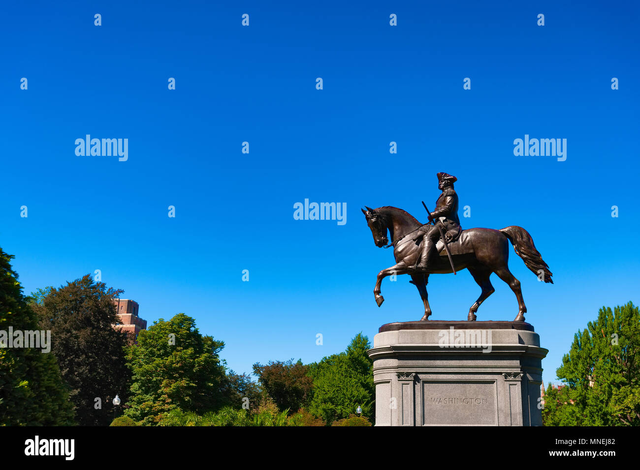 Boston, Massachusetts, STATI UNITI D'America - 12 Settembre 2016: Boston Public Gardens George Washington statua in bronzo Thomas sfera un American sculptorspent 4 anni Foto Stock