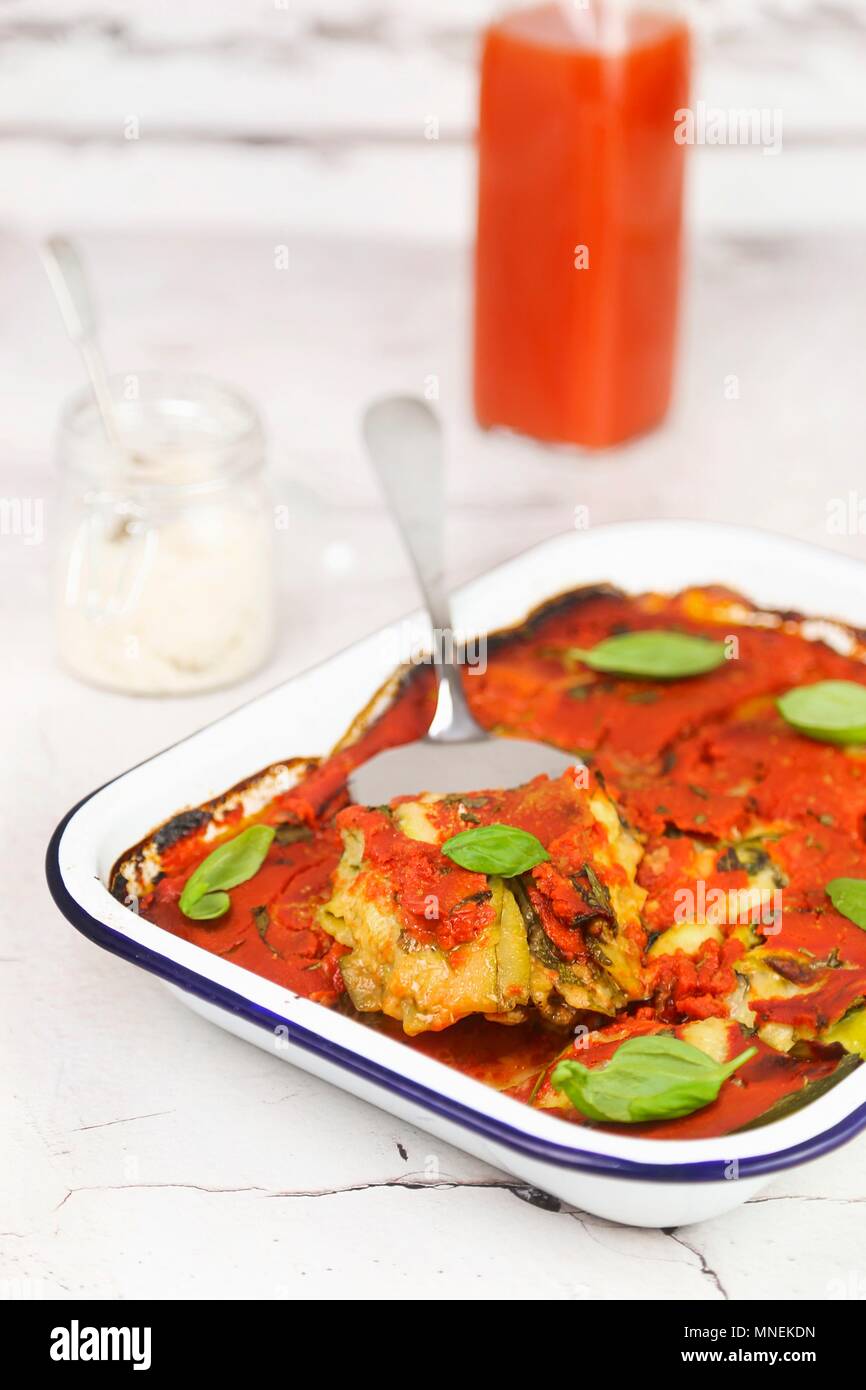 Italiano parmigiana di zucchine Foto Stock