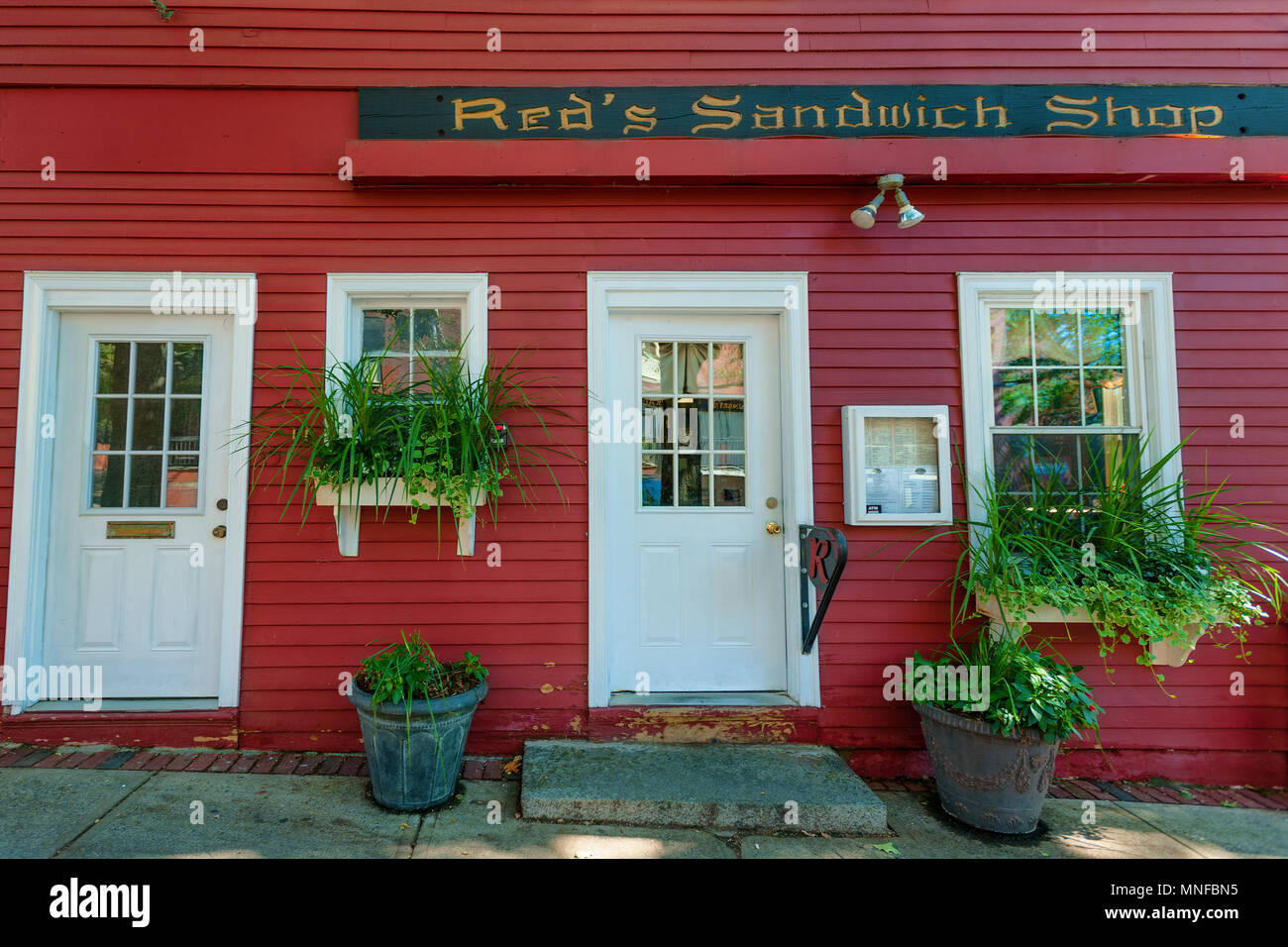 Salem, Massachusetts, STATI UNITI D'America - 14 Settembre 2016: delizioso sandwhich shop in un antico edificio nel centro storico di Salem, Massachusetts. Foto Stock