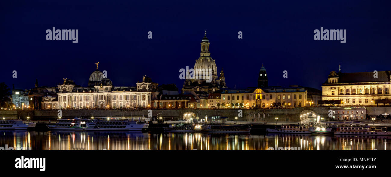 Dresden - Terrassenufer - Brühlsche Terrasse. Foto Stock