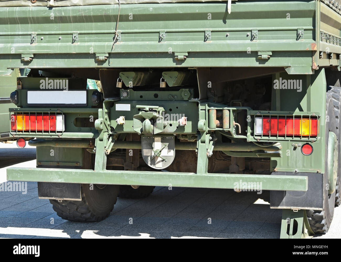 Lato posteriore del camion militare veicolo Foto Stock