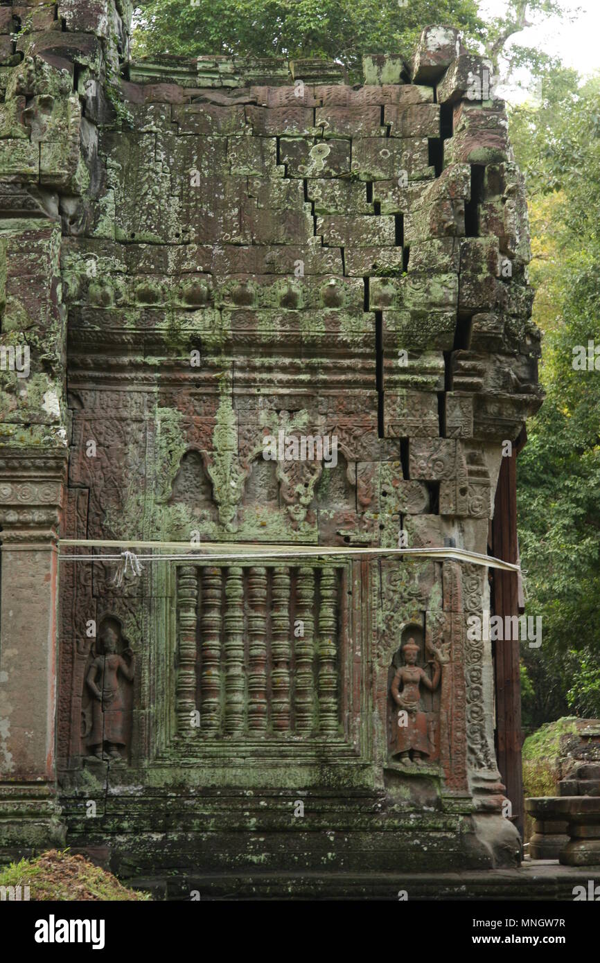 L'ingresso al Ta Prohm, Cambogia Foto Stock