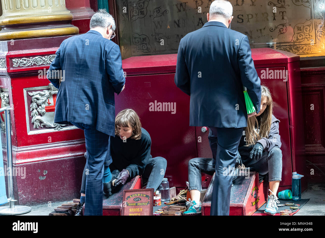 Mercato Leadenhall è un mercato coperto di Londra, situato su Gracechurch Street è uno dei più antichi mercati di Londra, risalente al XIV secolo Foto Stock