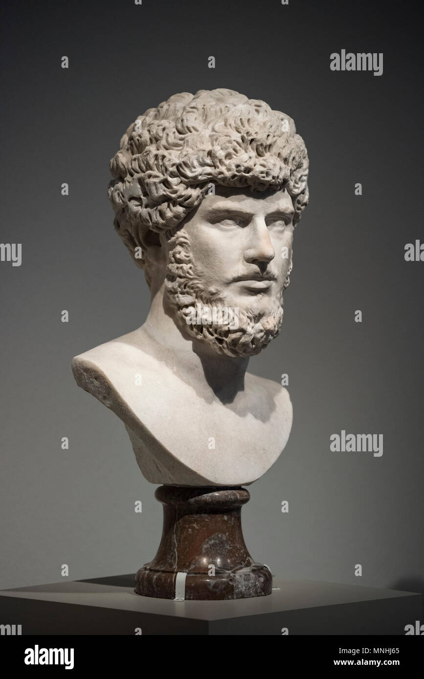 Berlino. Germania. Busto di imperatore romano Lucius Verus, marmo, 160-170 d.c. Altes Museum. Lucius Verus (Lucius Aelius Aurelius Commodus) era th Foto Stock