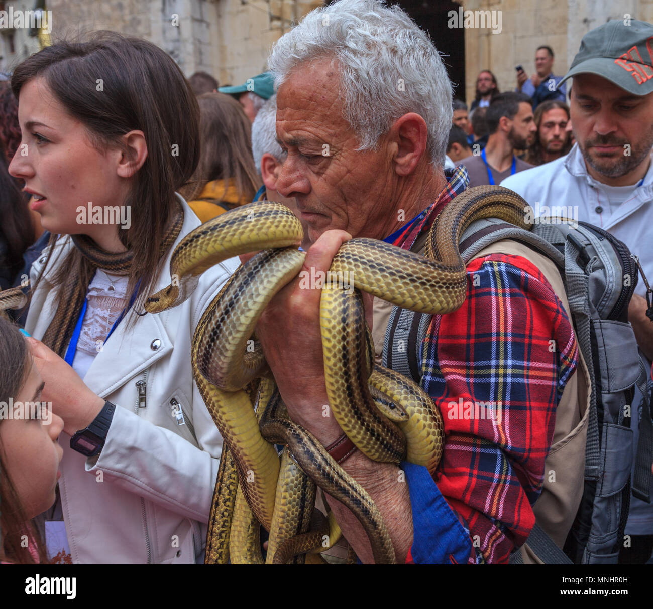 Festival di serpente a Cocullo (Italia) Foto Stock