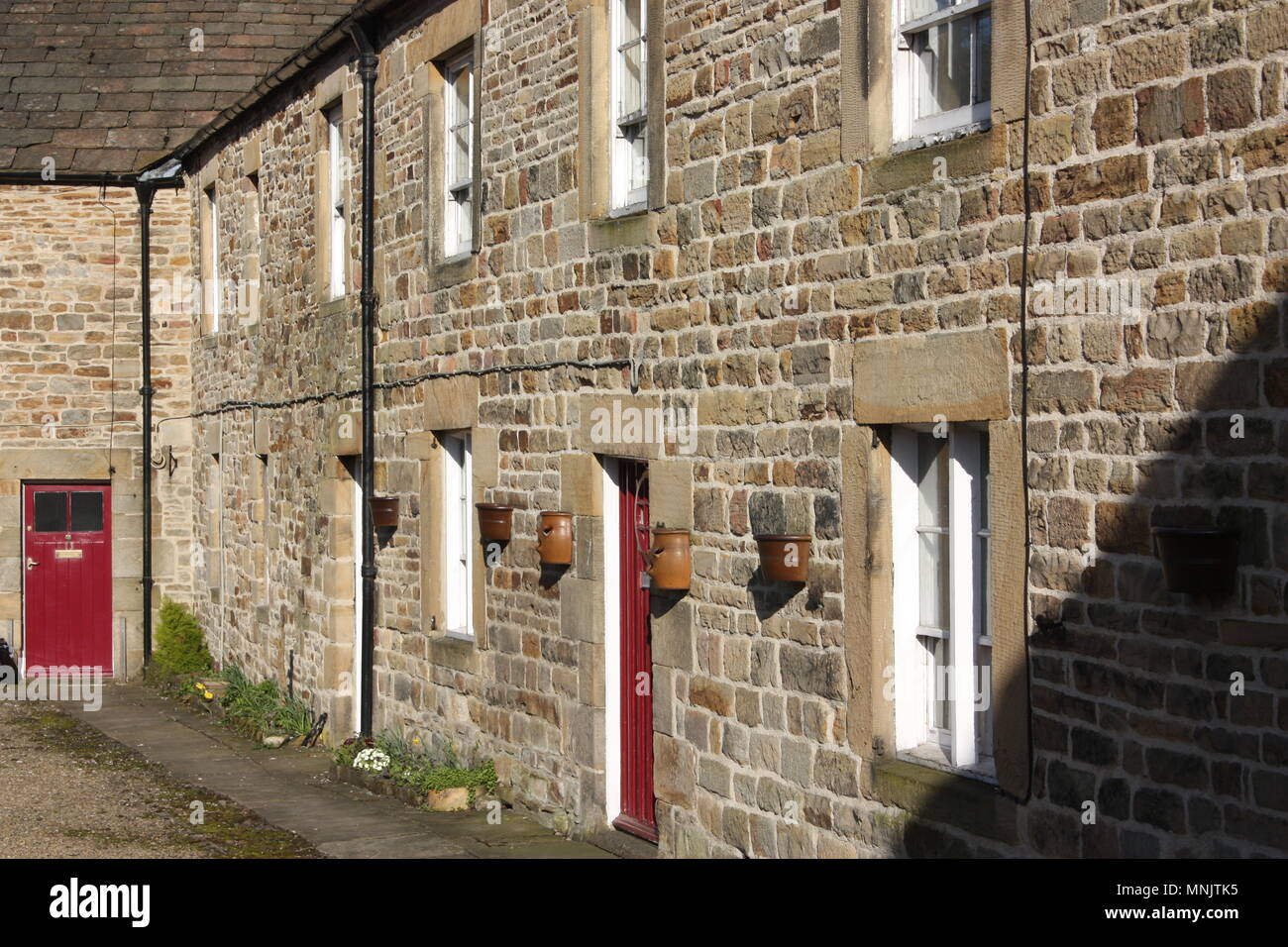 Edifici del villaggio di Blanchland in Northumbria, nord-est Inghilterra Foto Stock