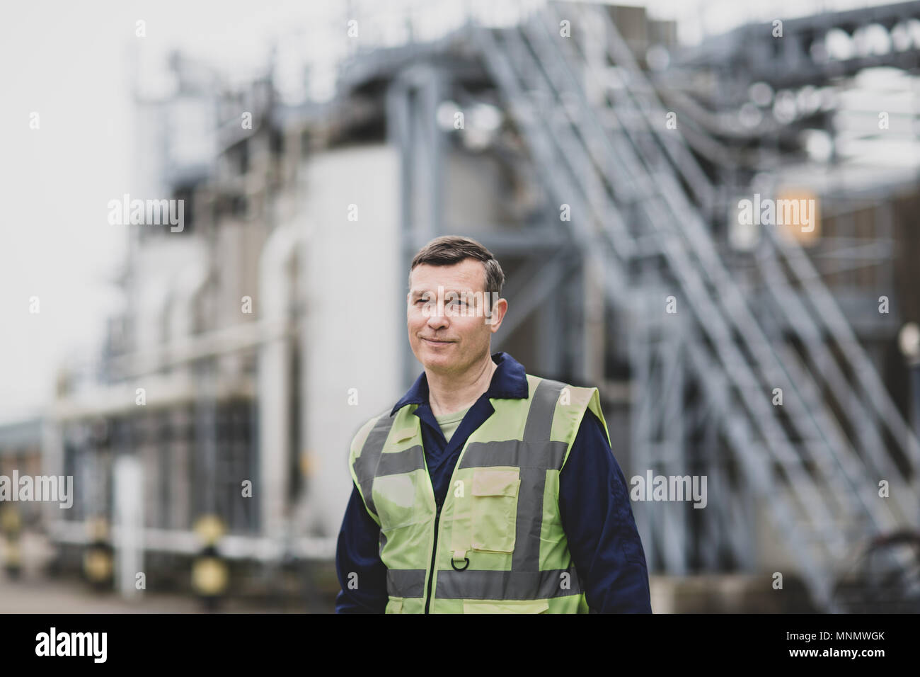 Coppia operaio industriale sul sito Foto Stock