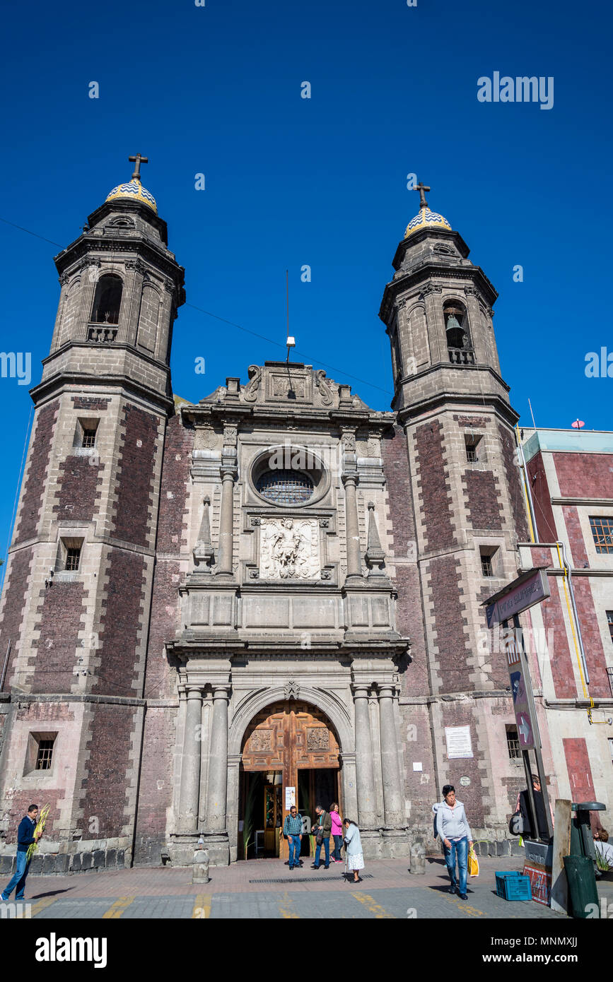 Chiesa Parrocchiale di San Miguel Arcangel centro, Città del Messico, Messico Foto Stock