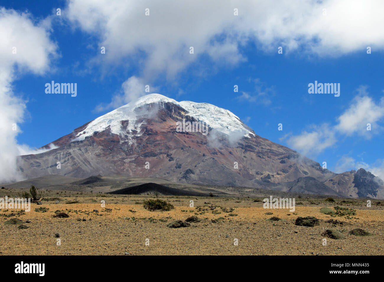 Vulcano Chimborazo vulcan, in alto Ande, è la montagna più alta dell'Ecuador Foto Stock