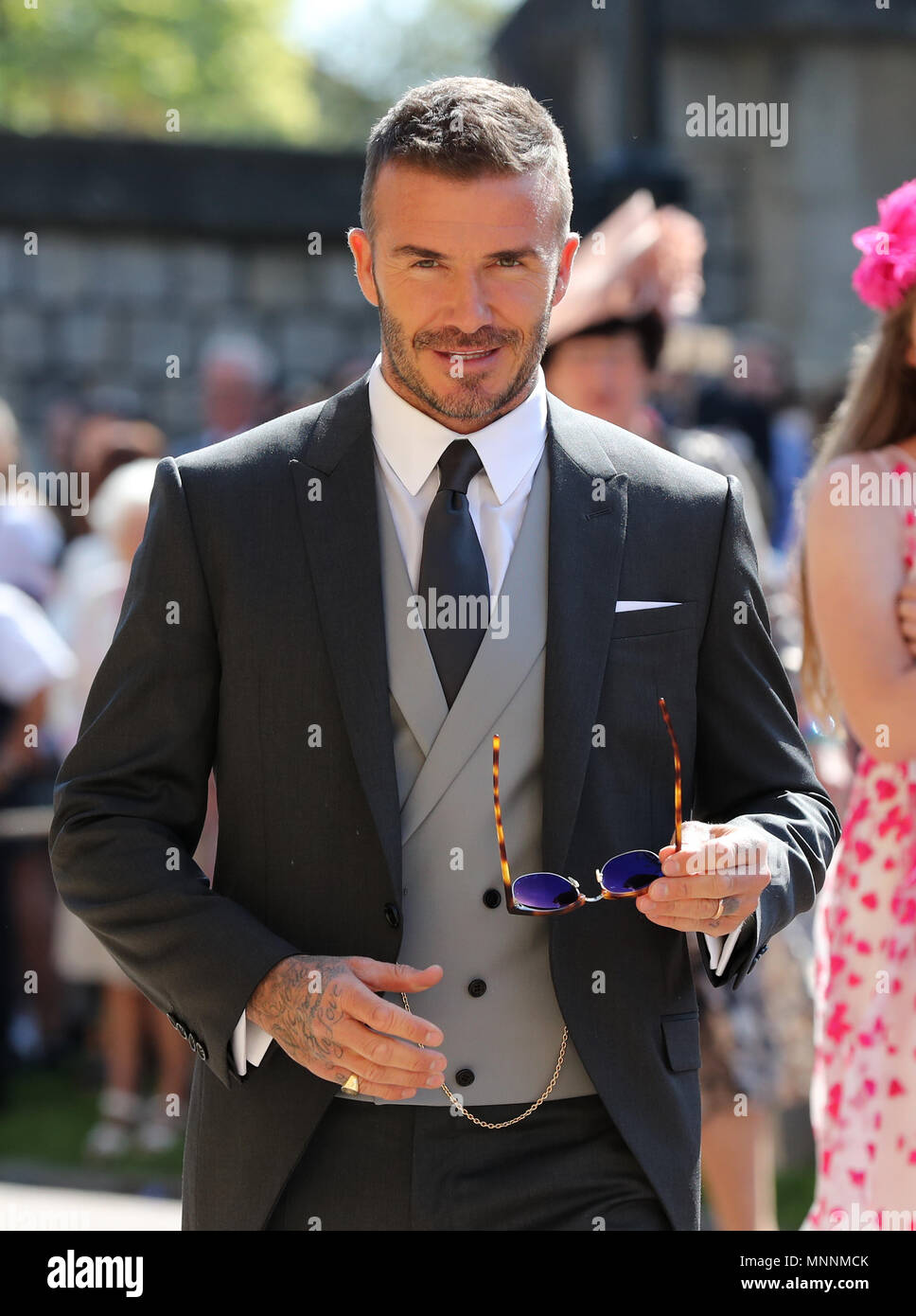 David Beckham arriva a alla cappella di San Giorgio al Castello di Windsor  per il matrimonio di Meghan Markle e il principe Harry Foto stock - Alamy