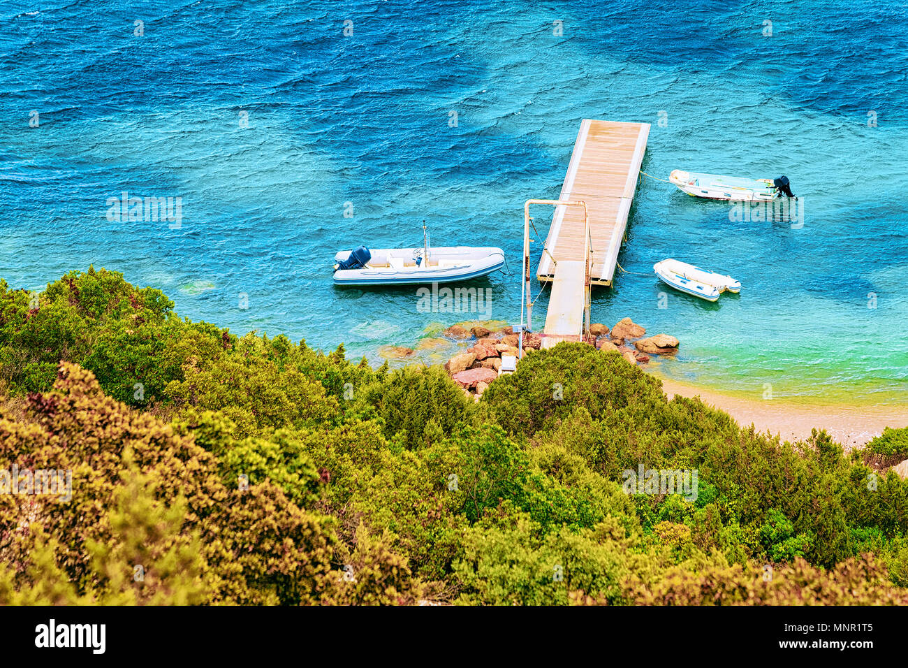 Pier a Capo Coda Cavallo visto da San Teodoro in provincia di Olbia-Tempio, Sardegna, Italia Foto Stock