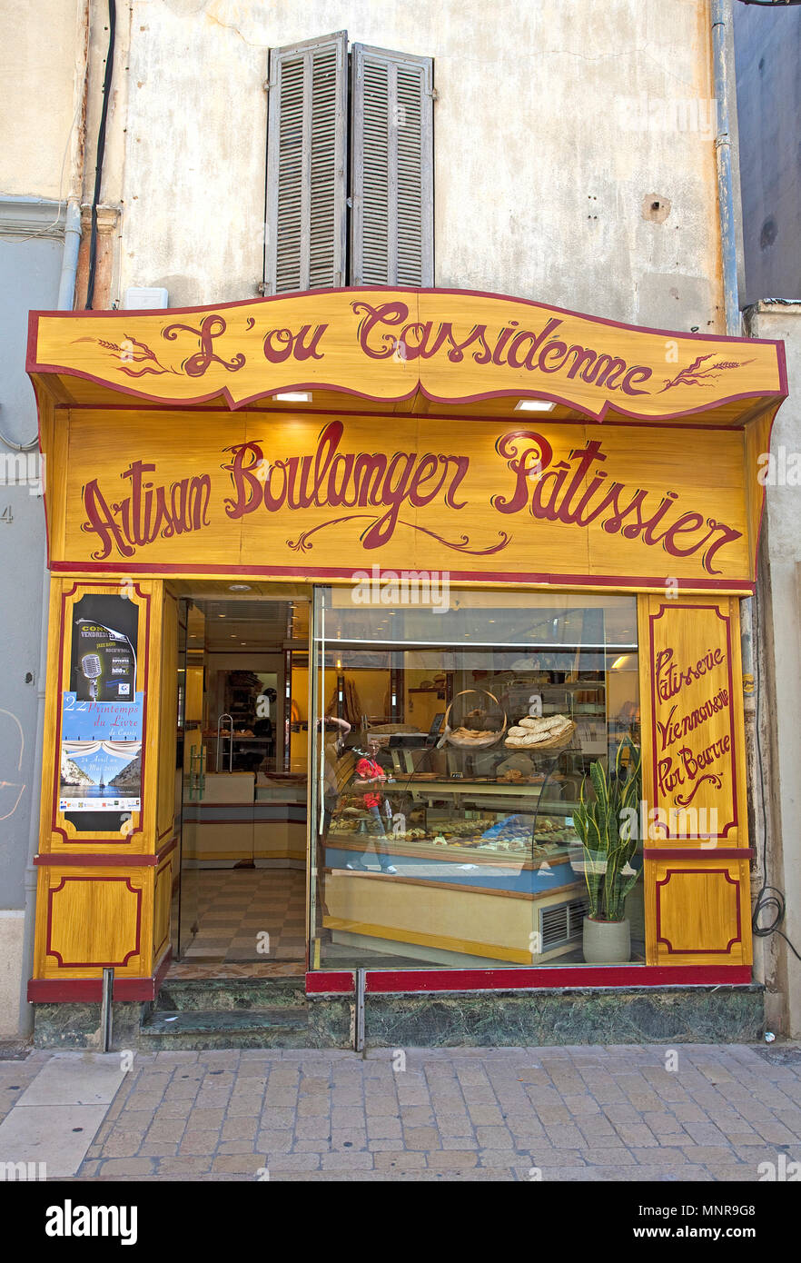 Boulangerie tradizionale e Patissierie a Cassis, Bouches-du-Rhone, Provence-Alpes-Côte d'Azur, in Francia del Sud, Francia, Europa Foto Stock