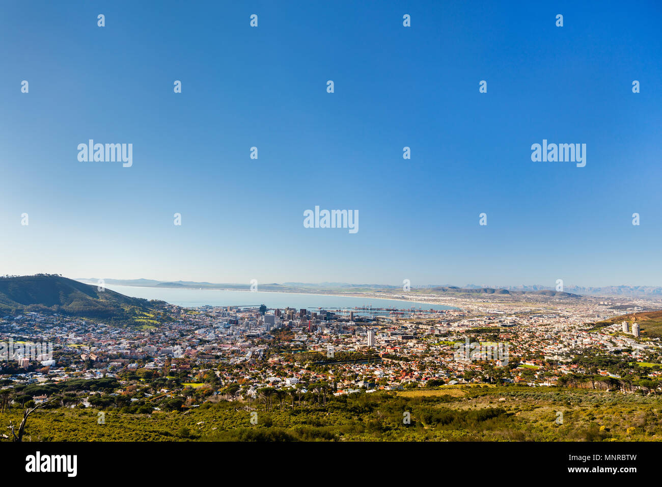 Viste mozzafiato della Città del Capo dalla cima della montagna della tavola Foto Stock