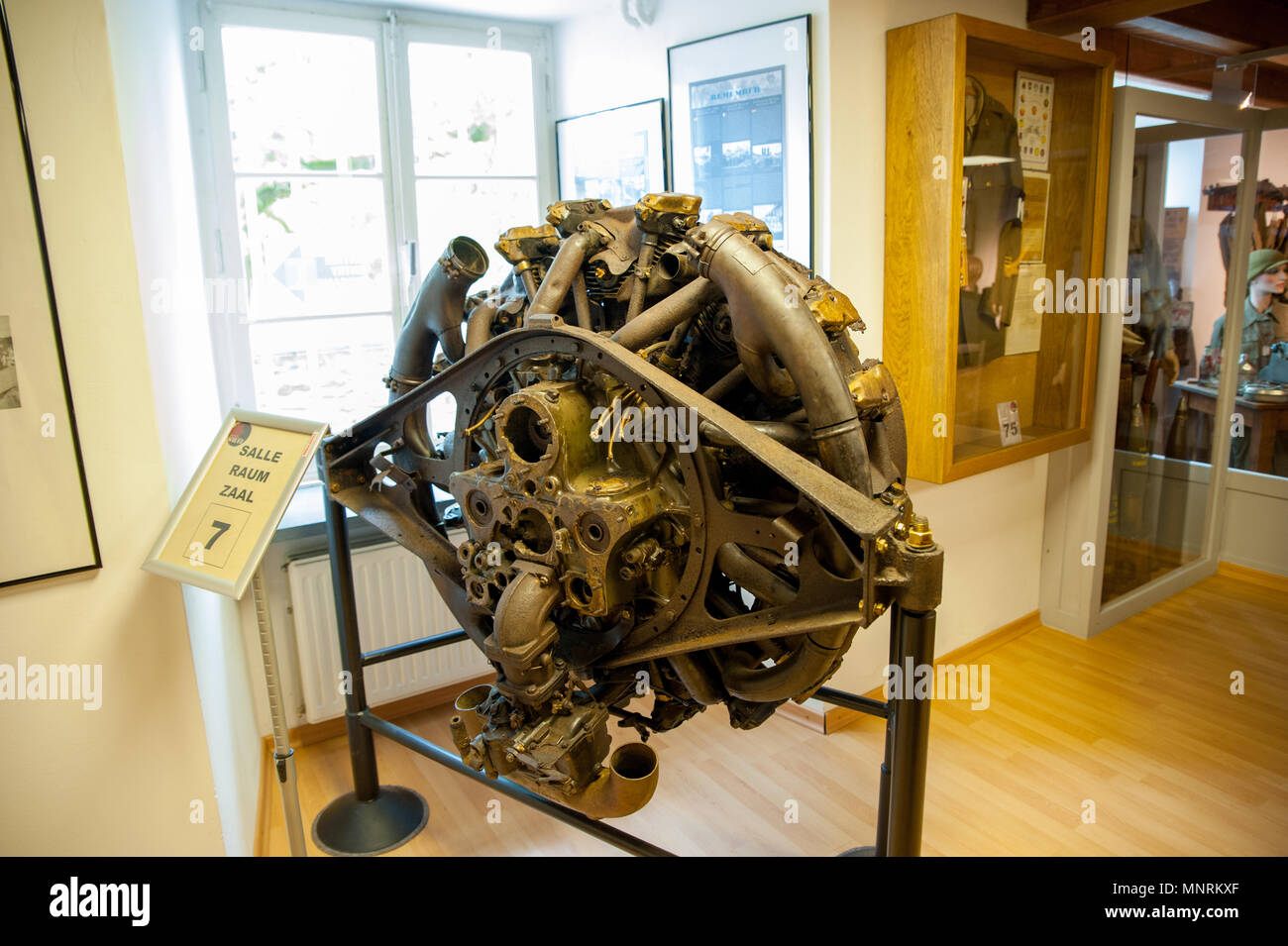 Serbatoio del motore dalla II guerra mondiale, la Battaglia di Bulge Museum, Wiltz, Lussemburgo Foto Stock