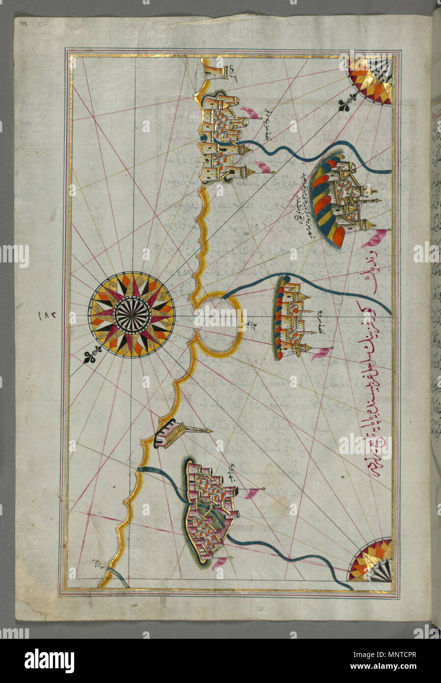 Piri Reis (Turco, 1465-1555). "Foglia dal libro sulla navigazione,' XVII - XVIII secolo. inchiostro, vernice e oro su carta. Walters Art Museum (W.658.188A): acquistato da Henry Walters. W.658.188un 1004 Piri Reis - Mappa della costa italiana con le città di Ravenna e Cesena - Walters W658188A - Pagina completa Foto Stock