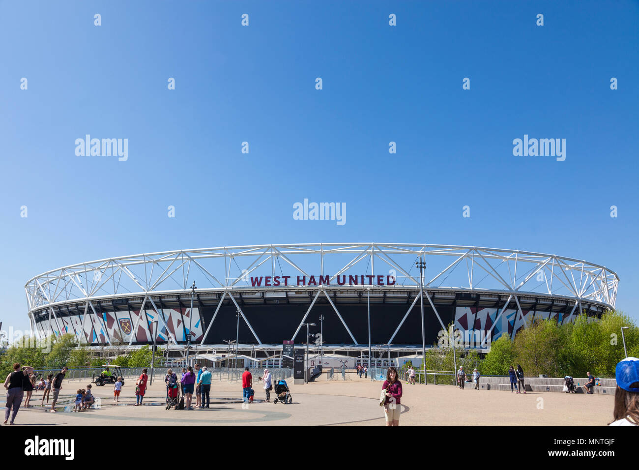 West Ham United football Stadium presso la Queen Elizabeth Olympic Park a Londra Foto Stock