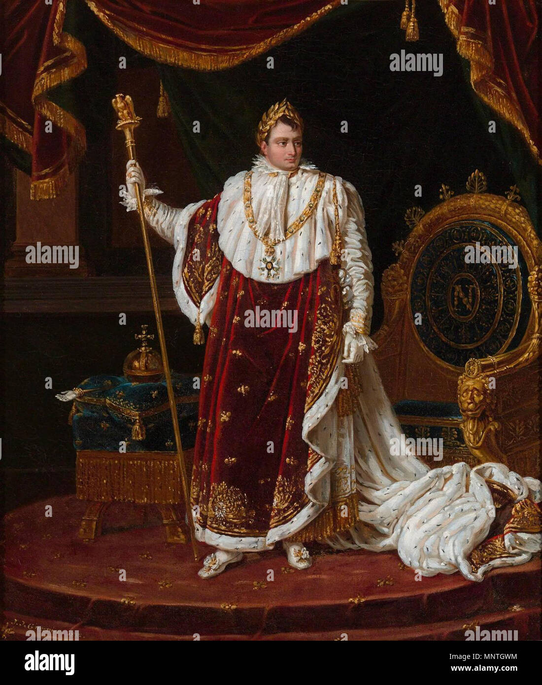 Inglese: Questa splendida incoronazione ritratto da Joseph-Joachim Guernier acquisisce il leggendario imperatore francese Napoleone I in tutto il suo splendore. Essa si basa sulla gazzetta incoronazione ritratto composto da François Gérard, che hanno goduto di tale notevole successo con Napoléon che egli commissionò undici ripetizioni per regalare ai membri della sua famiglia. Guernier versione della cattura tutti i raffinati dettagli di Gérard del famoso ritratto raffigurante l'imperatore con indosso la sua incoronazione paramenti come un sovrano Imperiale in un vero ritratto di potenza. 1812. 1020 Ritratto di Napoleone I nel suo Coronation Robes Foto Stock