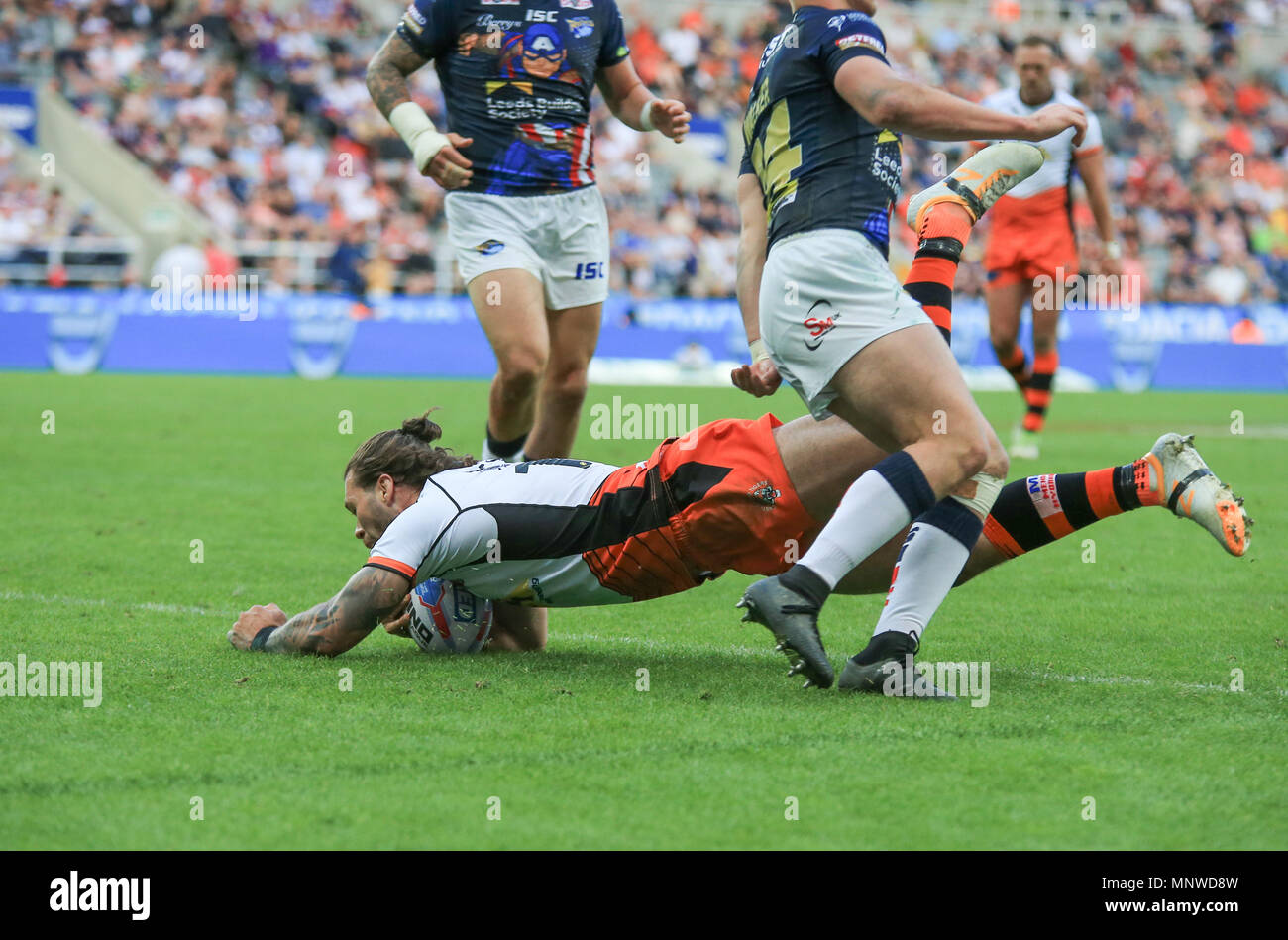 Il 19 maggio 2018 , St. James' Park, Newcastle, Inghilterra; Betfred Super League Magic Weekend, Castleford Tigers v Leeds rinoceronti; Foto Stock