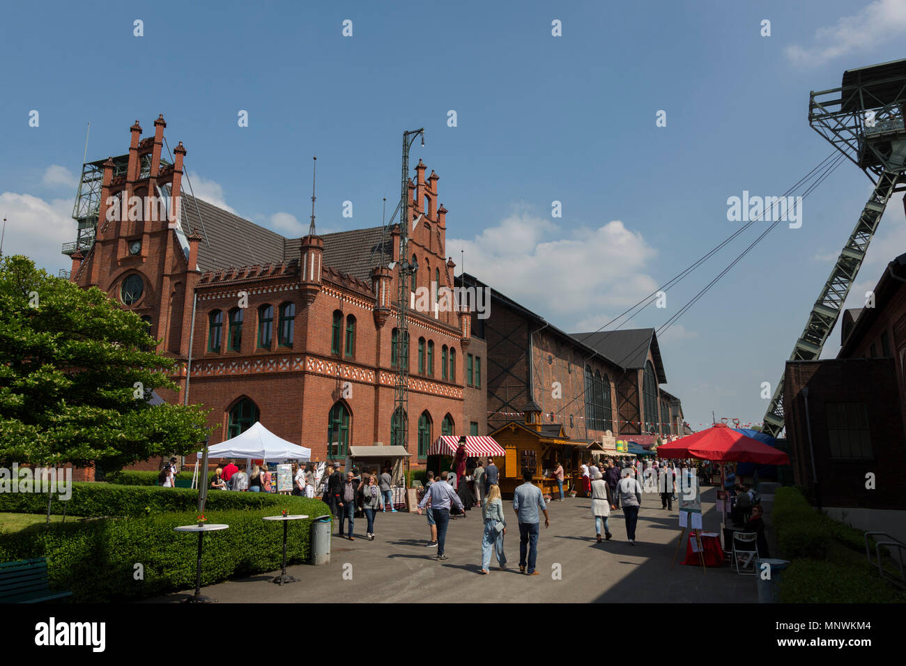 Dortmund, Germania. 19 maggio 2018. Zeche Zollern, un ex miniera di carbone, ospita gli steampunk e fiera del divertimento festival una volta 2018 fino al 21 maggio 2018. Credito: 51Nord/Alamy Live News Foto Stock