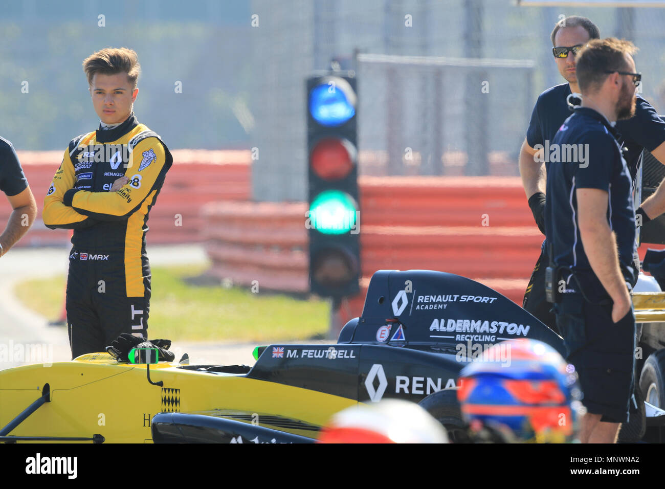 Silverstone, Regno Unito. Il 20 maggio 2018. Max Fewtrell (R-ace GP) orologi per aver sofferto problemi di cambio per le qualifiche 2 Credito: Parentesi Raval/Alamy Live News Foto Stock