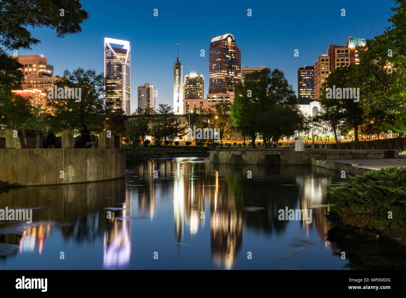 Skyline della città di Charlotte nella Carolina del Nord dal Parco Marshall Foto Stock