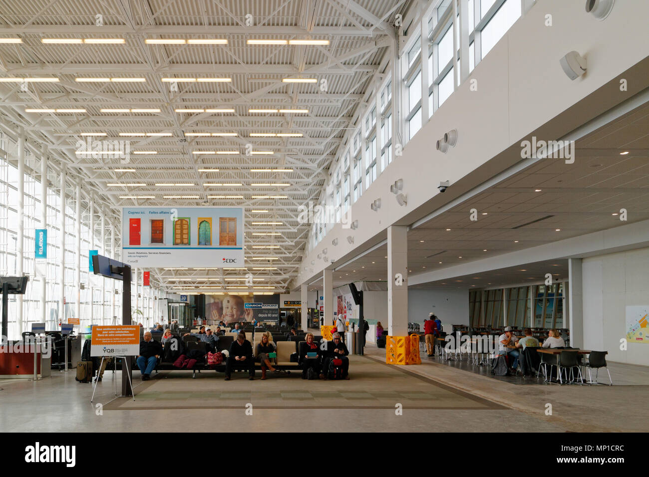All'interno dell'edificio del terminal della Città di Québec per Jean Lesage airport Foto Stock