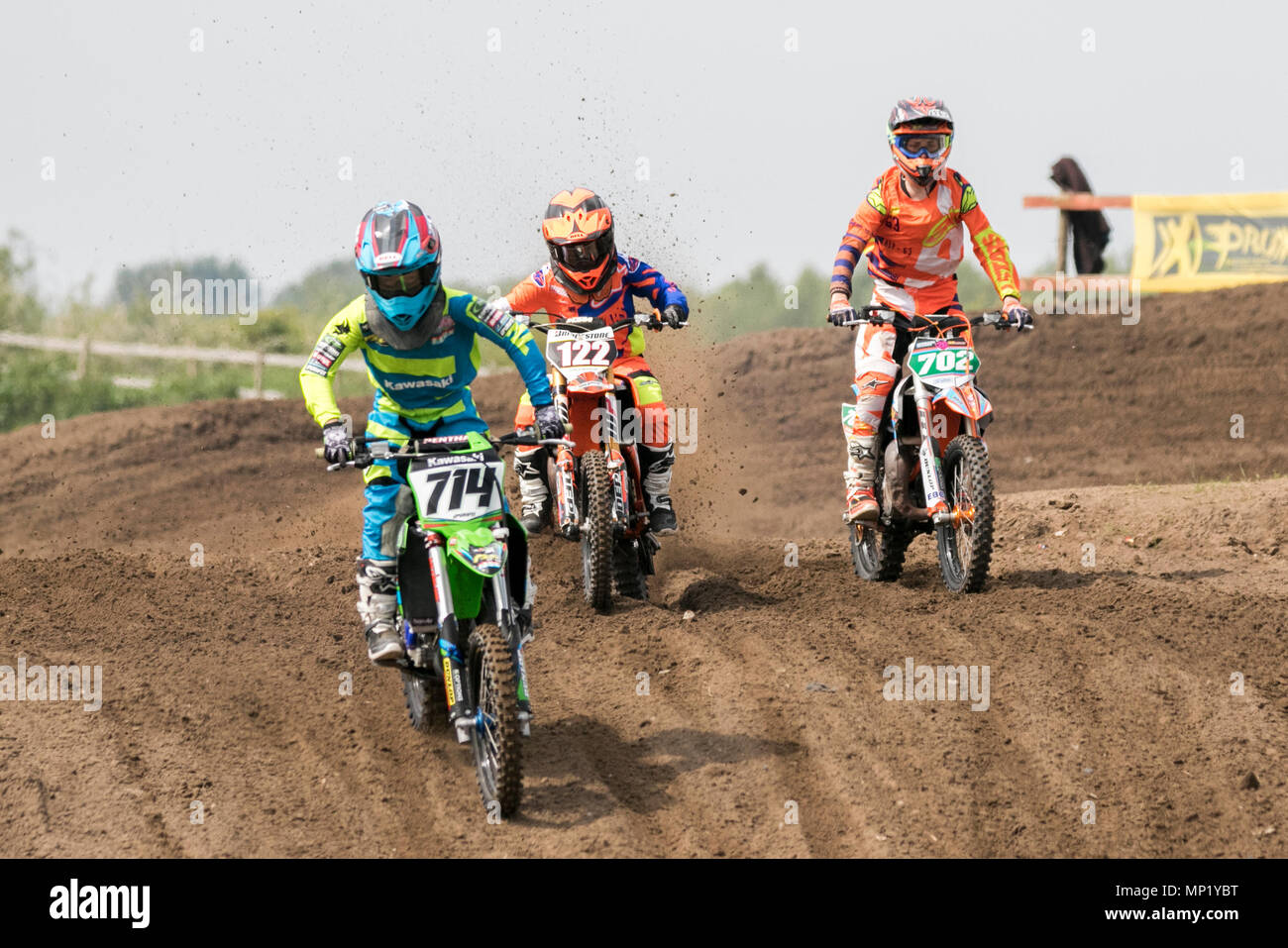 Dock di Preston, Lancashire. Il 20 maggio 2018. La crema della British Motocross talento sarà tenuto al circuito a Preston Docks nel Lancashire per la Michelin MX cittadini. Il "cittadini" offre un intero weekend di gare con 26 gare su due giorni e le classi di servizio catering per SW/BW 85, MXY1 e 2, MX1 e MX2 Clubman destra attraverso la Pro MX1 e MX2 'più veloce 40'; lo stadio è impostato per un'azione-ricco programma del campionato britannico racing alla sommità del suo gioco. Credito: Cernan Elias/Alamy Live News Foto Stock