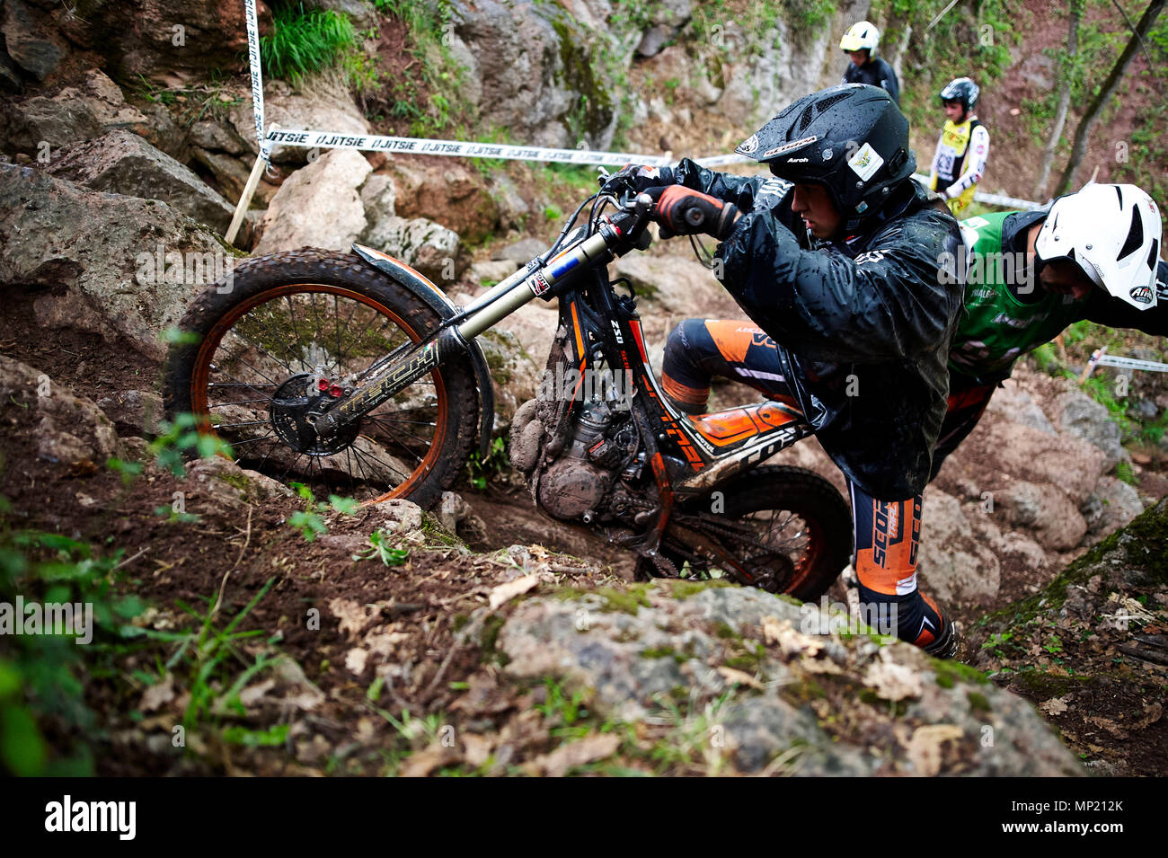 Camprodon, Girona, Spagna. Il 20 maggio 2018. Prova FIM Campionati del Mondo, Spagna; Lorenzo Gandola della prova2 classe in azione durante la gara bagnata Credito: Azione Sport Plus/Alamy Live News Foto Stock