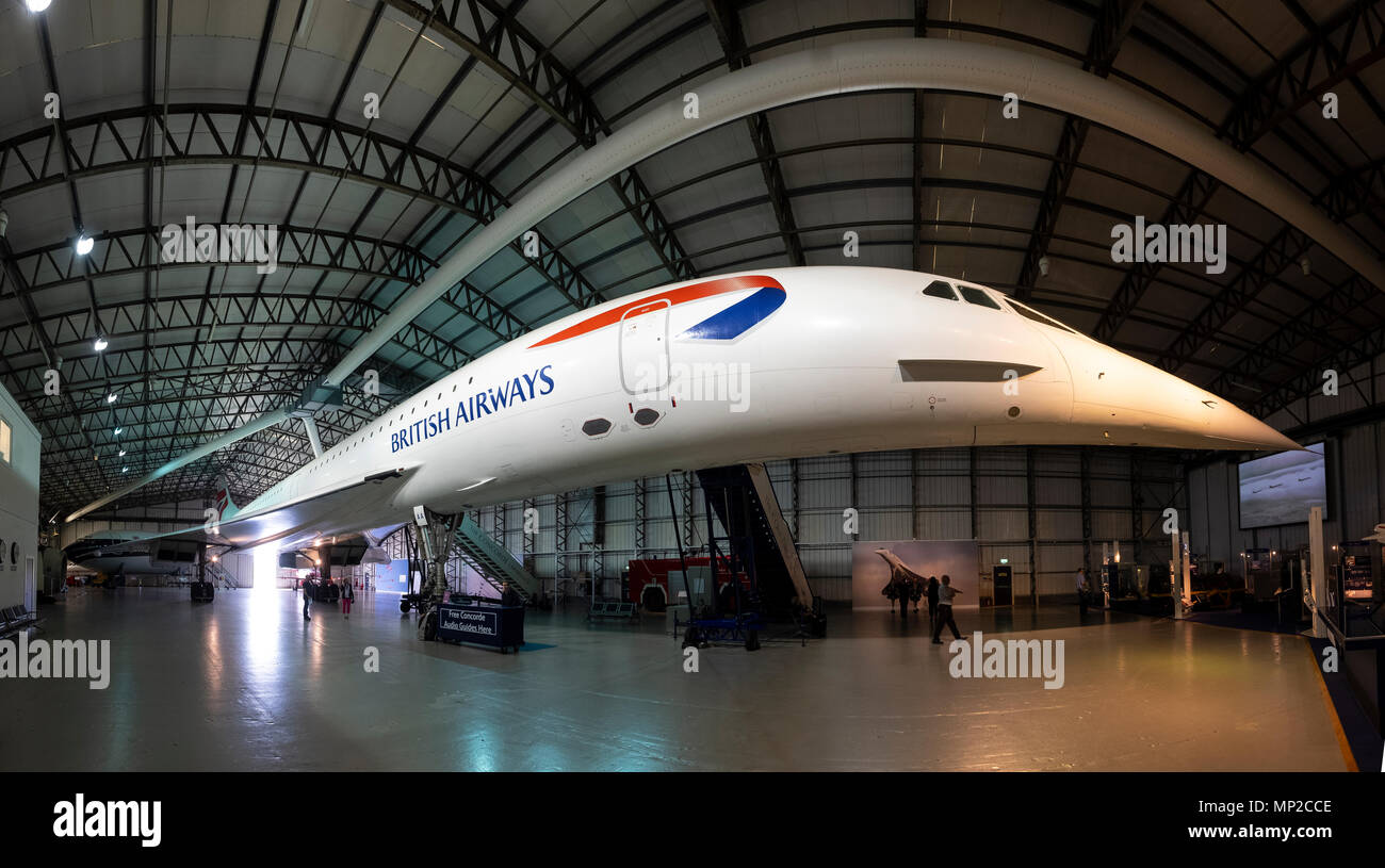 British Airways Concorde sul display in appendiabiti presso il Museo Nazionale di Volo a Oriente Fortune Airfield in East Lothian, Scozia, Regno Unito Foto Stock