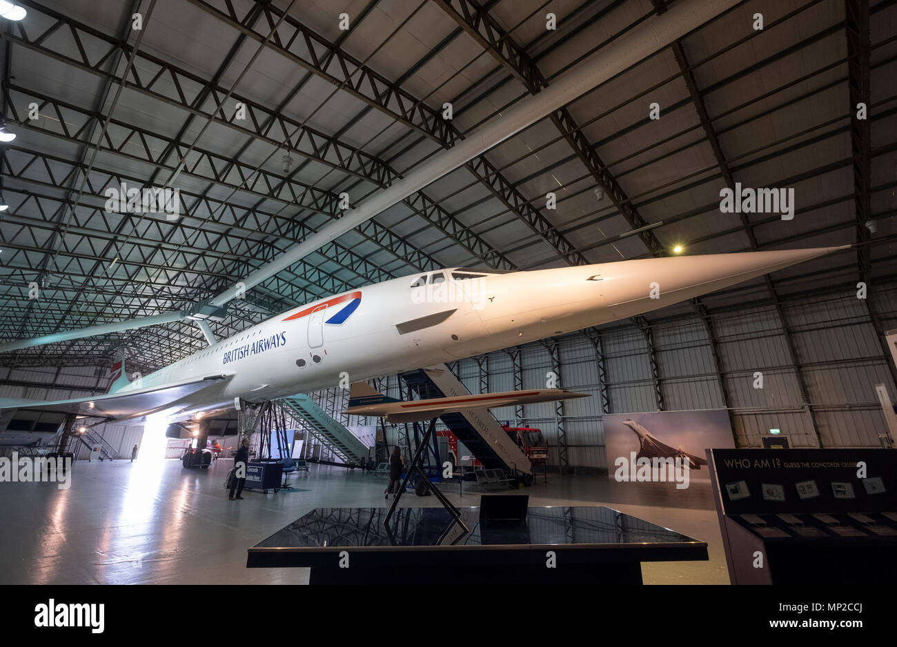 British Airways Concorde sul display in appendiabiti presso il Museo Nazionale di Volo a Oriente Fortune Airfield in East Lothian, Scozia, Regno Unito Foto Stock