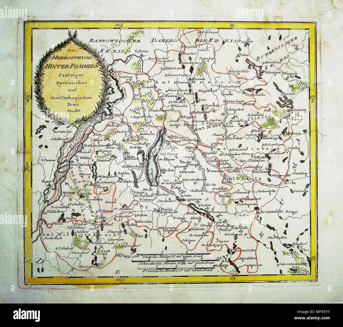 . Deutsch: Des Herzogthums Hinter-Pommern Saatziger Pyritzischer und Greiffenhagischer Kreis. Nro. 335. Kolorierter Kupferstich . 1795/1796. Franz Johann Joseph von Reilly (1766-1820) nomi alternativi Reilly, Franz Johann Joseph von Descrizione editore austriaco e scrittore Data di nascita e morte 18 Agosto 1766 6 luglio 1820 Luogo di nascita e morte a Vienna il periodo di lavoro 1790 - 1800 Sede di lavoro autorità di Vienna : controllo Q113944 VIAF: 102371035 ISNI: 0000 0001 1839 240X LCCN: N88624007 GND: 118748017 SUDOC: 158784243 WorldCat 1047 Reilly 335b Foto Stock
