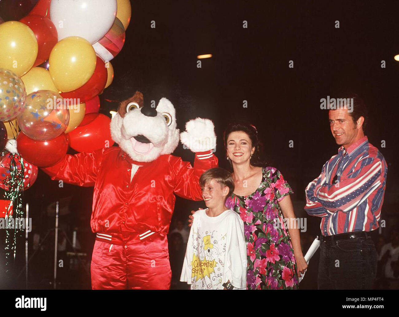 Mel Gibson e Emma sammGIBSON Mel-SAMMS Emmaand Co-JP evento nella vita di Hollywood - California, tappeto rosso Evento, STATI UNITI D'AMERICA, industria cinematografica, celebrità, fotografia, Bestof, arte cultura e intrattenimento, Topix celebrità moda, migliori della vita di Hollywood, evento nella vita di Hollywood - California, moquette rossa e dietro le quinte, ,celebrità, , Arte Cultura e Intrattenimento, fotografia, persone dal cast, TV show e cast inchiesta tsuni@Gamma-USA.com , 1993-1999 da qualsiasi membro del cast Foto Stock