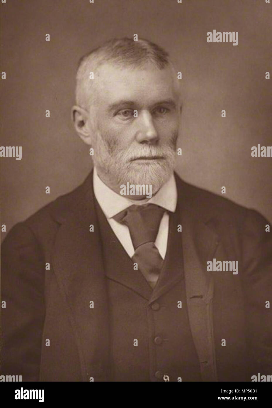 NPG AXE16179; Sir George Otto Trevelyan, 2a bt . Inglese: Sir George Trevelyan, 2° Baronet . 1893. W. & D. Downey - William Downey (morto 1915) & Daniel Downey (morto 1881) 1124 Sir G O Trevelyan, 2a BT NPG Foto Stock