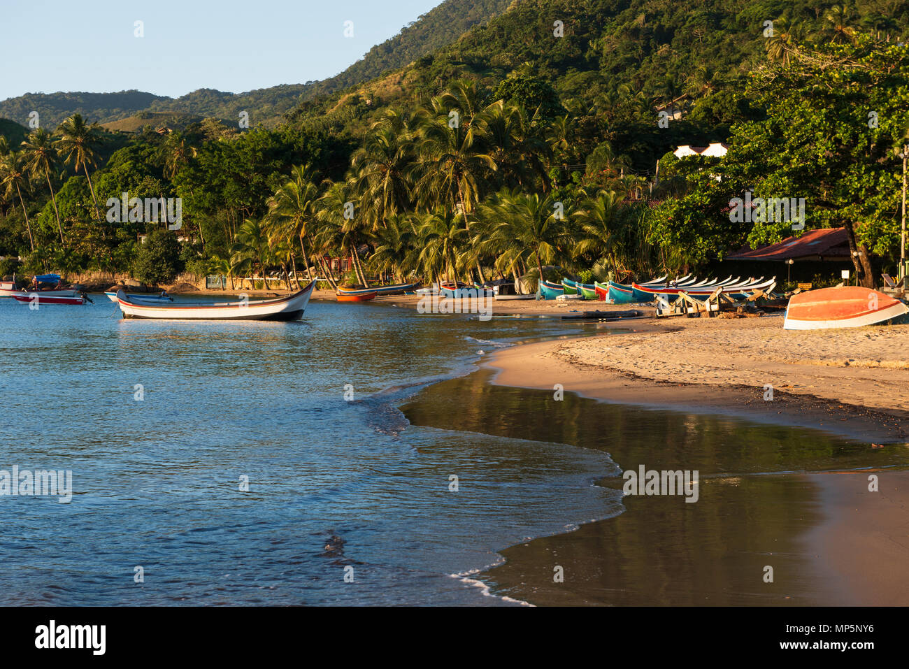 Santa Tereza Beach, in Ilhabela, SE IL BRASILE Foto Stock