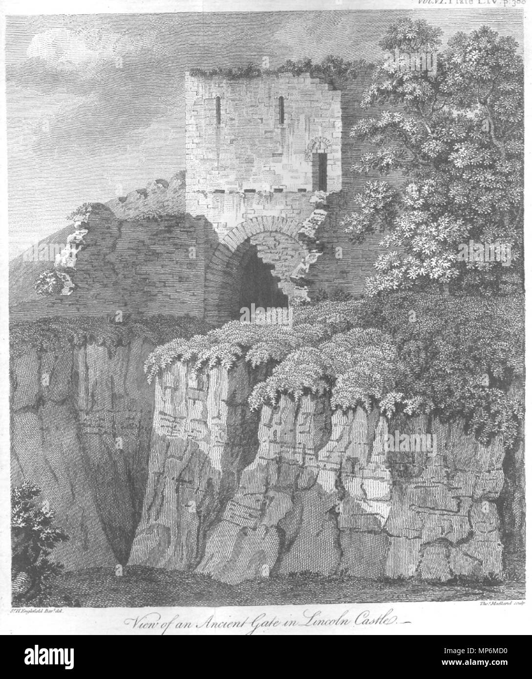 . Inglese: il presunto Roman West Gate della tomaia Colonia di Lincoln, che è stato restaurato come la Porta Ovest di Lincoln Castle. Una vista esterna del gateway che mostra il gateway e il fossato del castello di difese . 1 gennaio 1782. Henry Charles Englefield 1071 occidente romano a Lincoln Castle 04 Foto Stock