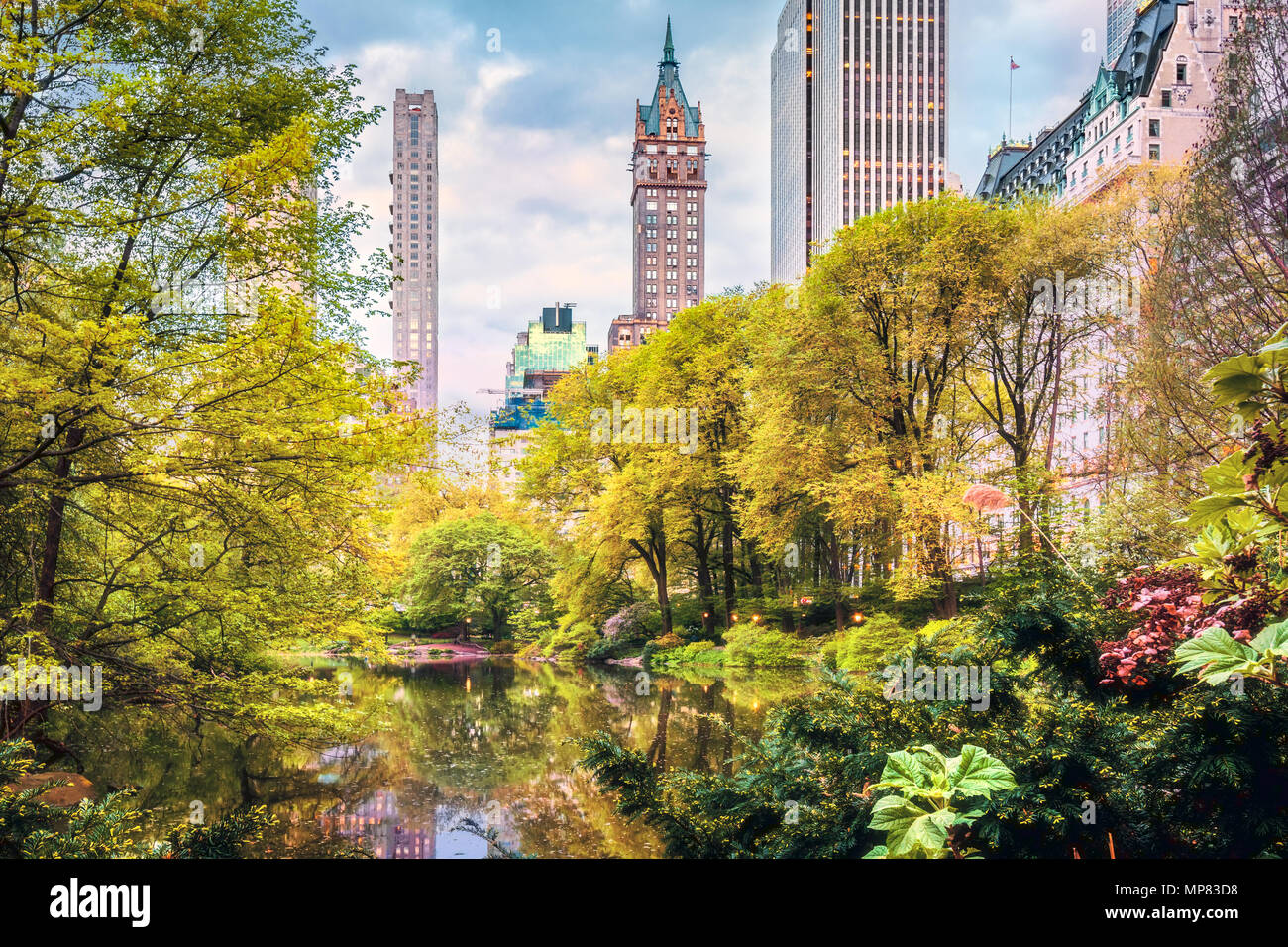 Il Laghetto di Central Park di New York City Foto Stock