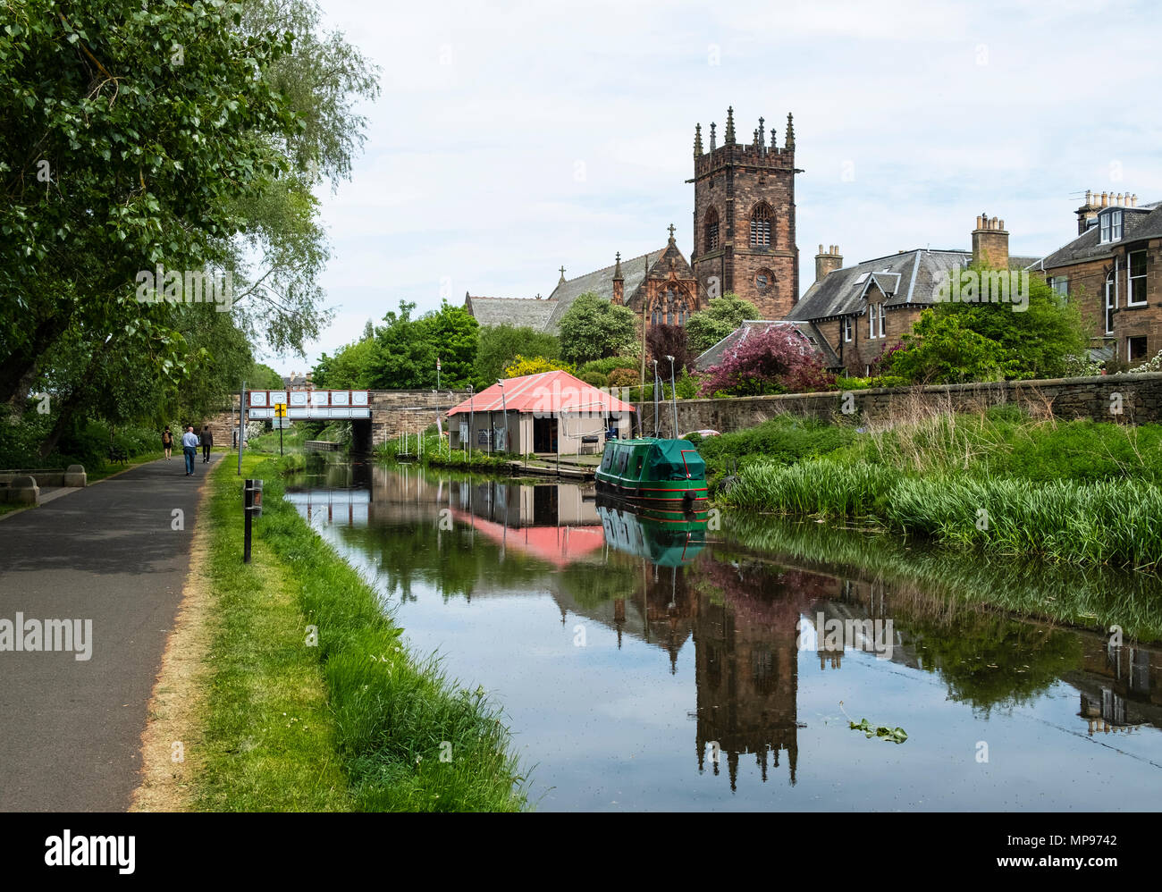 Vista della Union Canal a Polwarth ad Edimburgo, Scozia, Regno Unito Foto Stock