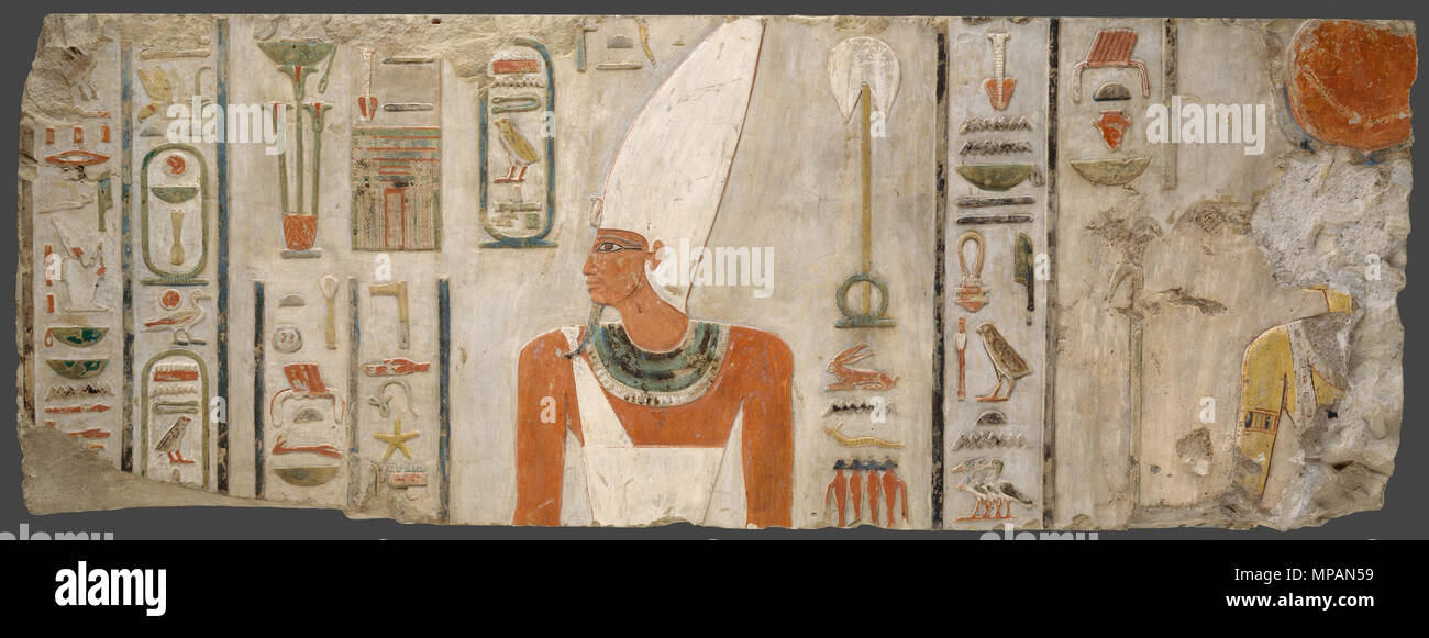 Un blocco dal santuario del tempio di Mentuhotep II a Deir el-Bahri. Fatte durante il regno di Mezzo in Dynasty 11, durante il regno di Mentuhotep II. Trovato in Egitto Alto Egitto; Tebe, Deir el-Bahri, Tempio di Nebhepetre Mentuhotep, EEF 1907. Un frammento di una parete con geroglifici e un re Mentuhotep II d'Egitto. circa 2010-2000 A.C. 884 MentuhotepII Foto Stock