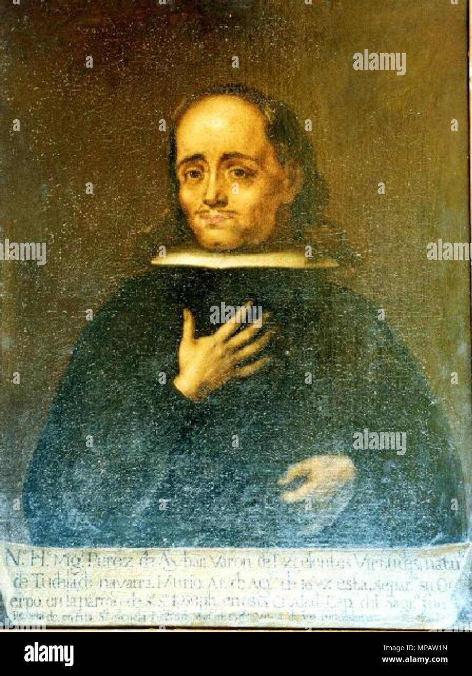 . Español: Jacinto de Molina Mendoza: Retrato del Pintor Miguel Pérez de Aybar, óleo sobre lienzo, 83 x 62 cm, Granada, Museo de Bellas Artes. Inscripción: 'Nº Hº Miguel Pérez de Aybar, varón de excelentes virtudes naturale / de Tudela de Navarra. Murió a 19 de ag[a] de 1679. Está separ[fare] su cu / erpo en la parroq de Suor Sn. Jospeh en esta ciudad. Cap[lla] del Sagrarº. Fue / recibido en esta Sta. escuela jueb[s] 6 de Marcª de 1664 y uno de sus fundadores' . circa 1700. Jacinto de Molina Mendoza 899 Molina-retrato de Miguel Perez de aibar Foto Stock